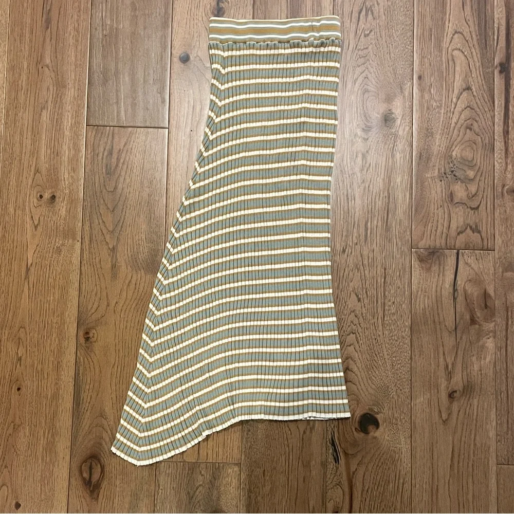 Club Monaco casual but